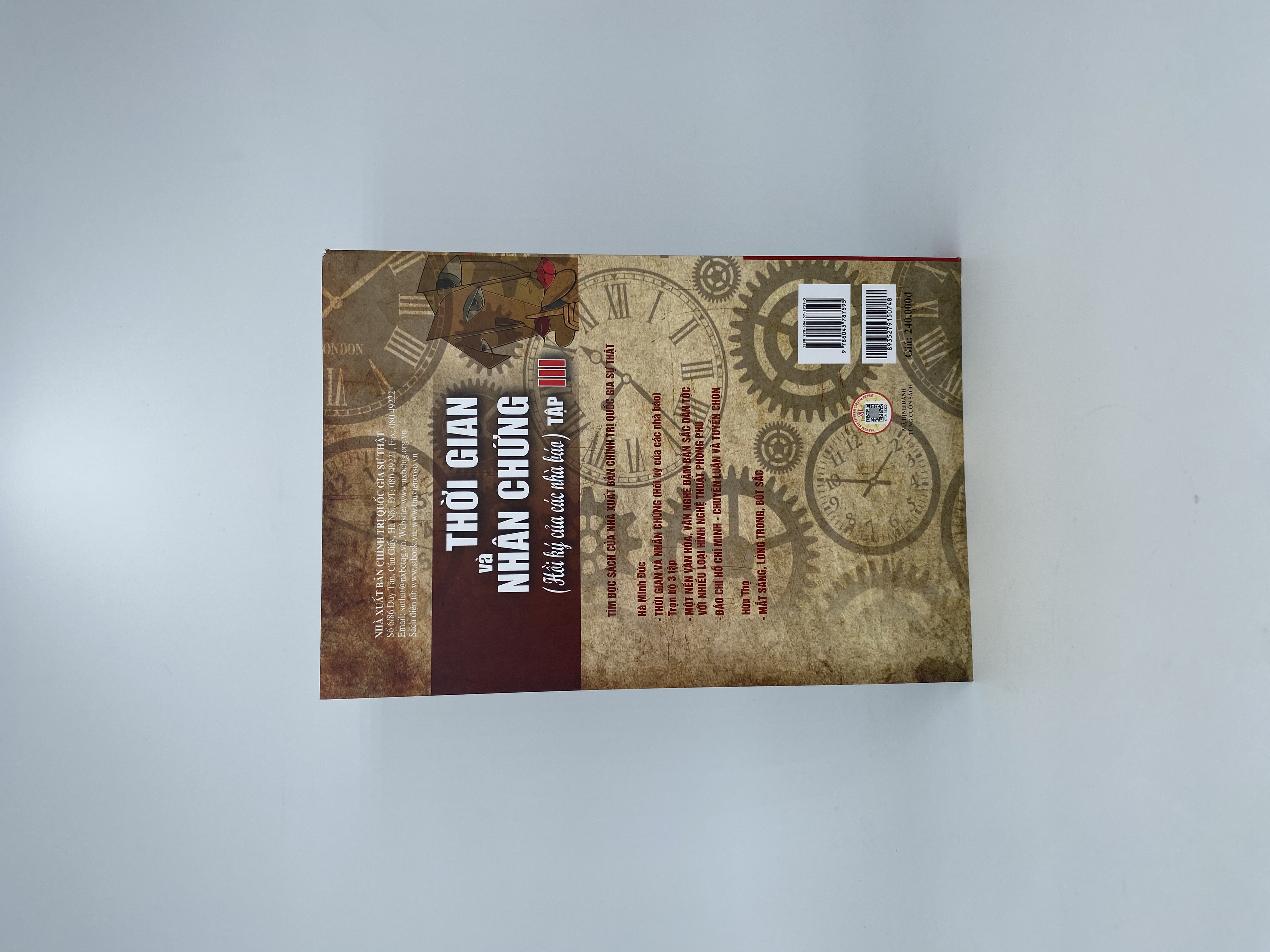 Thời gian và nhân chứng (Hồi ký của các nhà báo).Tập III