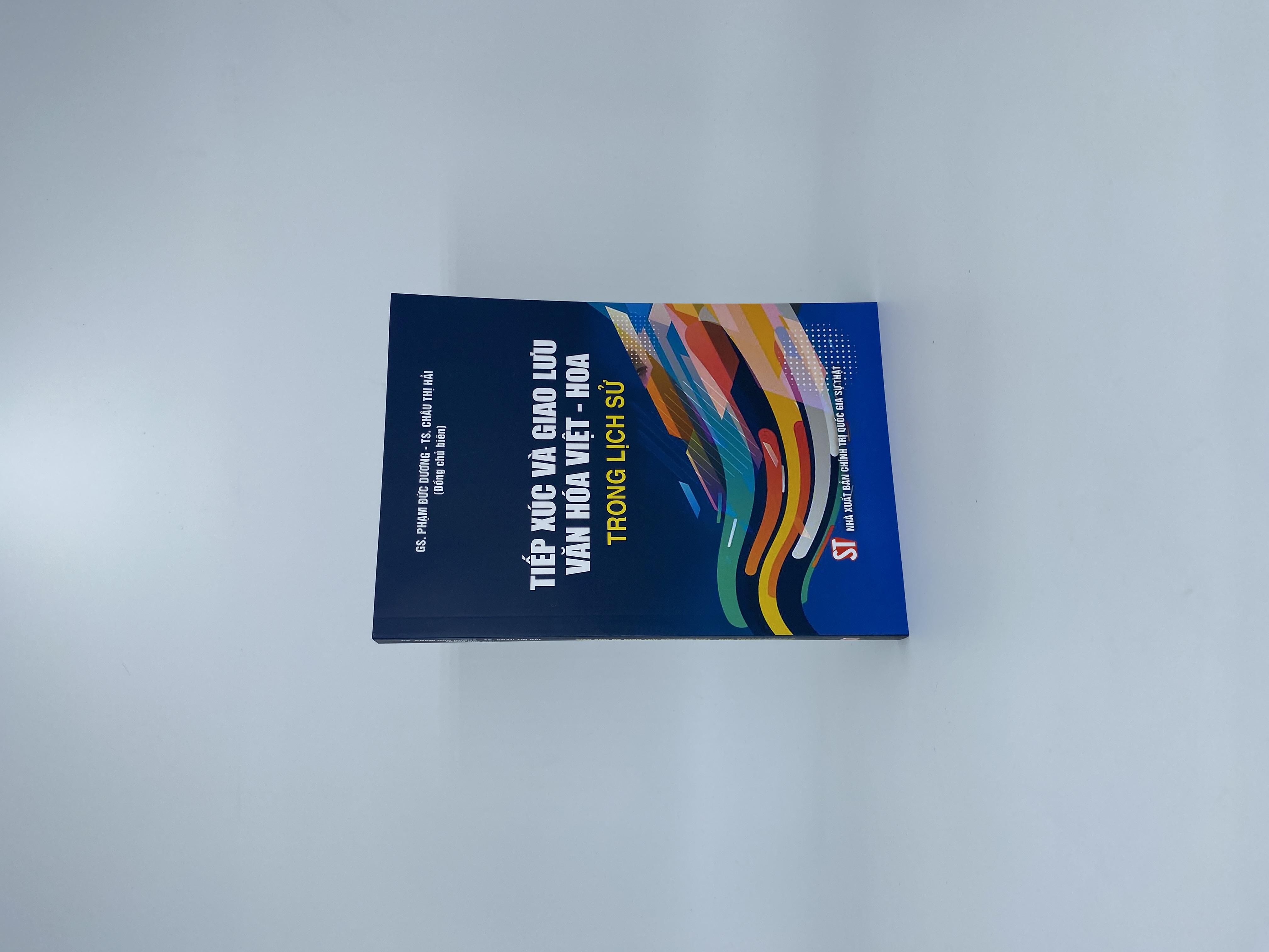 Tiếp xúc và giao lưu văn hoá Việt - Hoa trong lịch sử