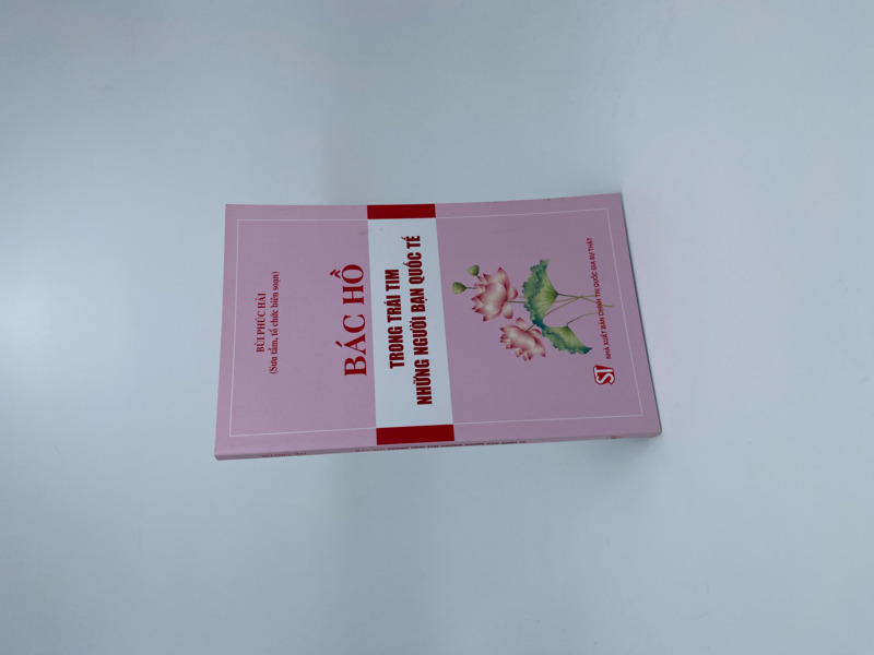 Bác Hồ trong trái tim những người bạn quốc tế