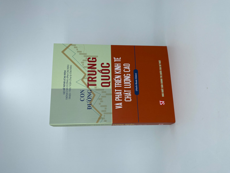 Con đường Trung Quốc và phát triển kinh tế chất lượng cao (Sách tham khảo)