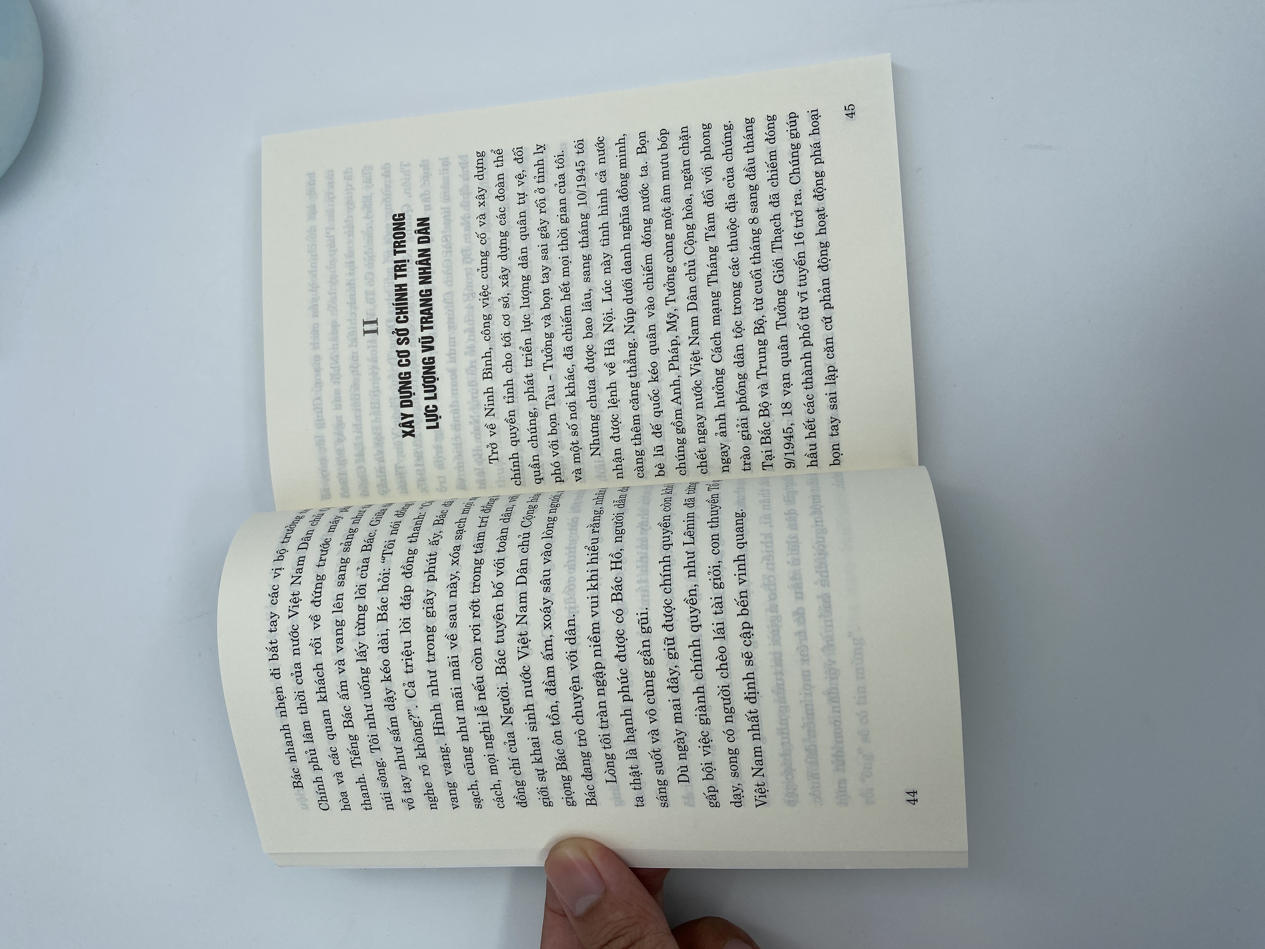 Đi theo con đường của Bác (Hồi ký)