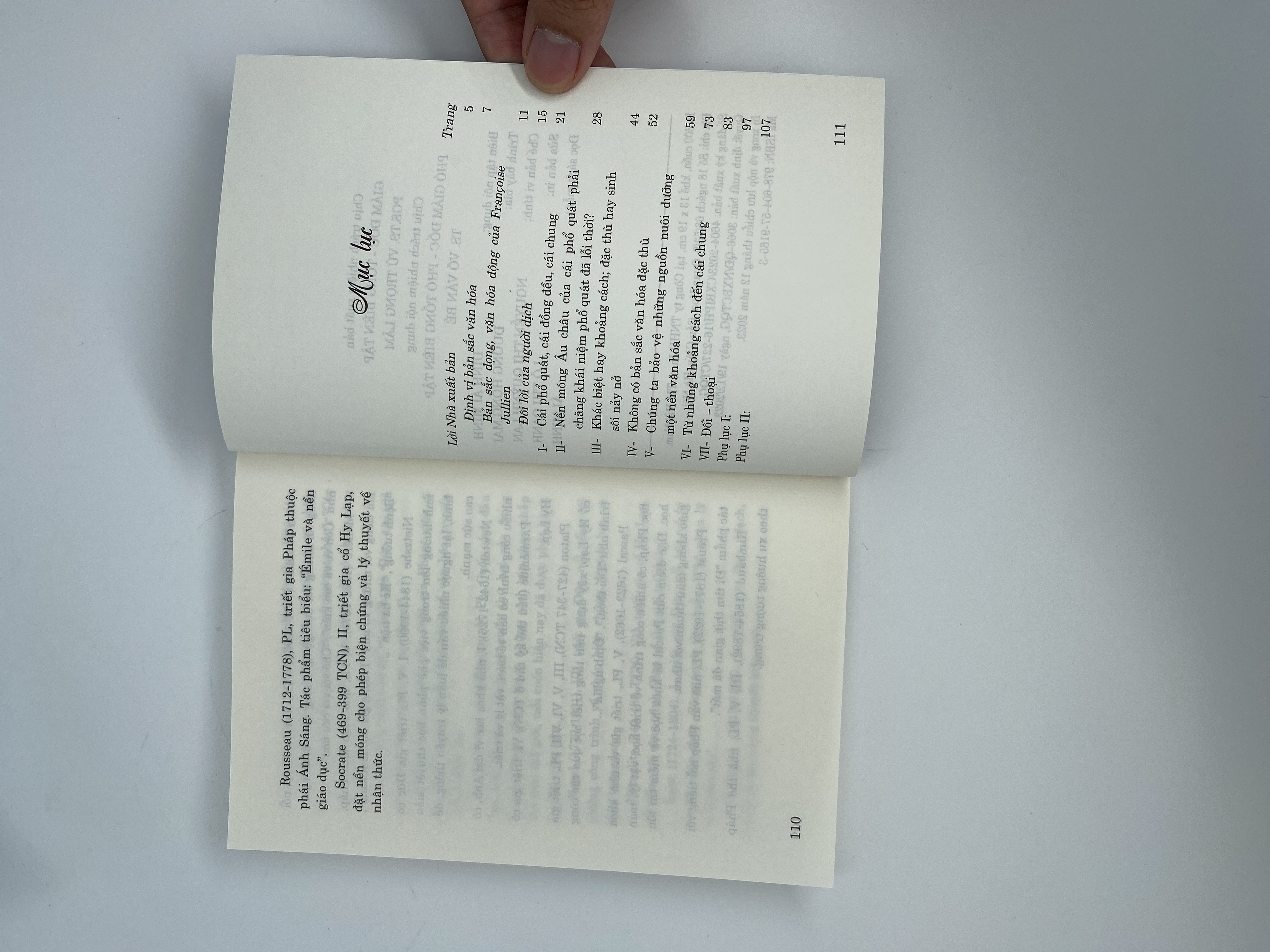 Không có bản sắc văn hóa