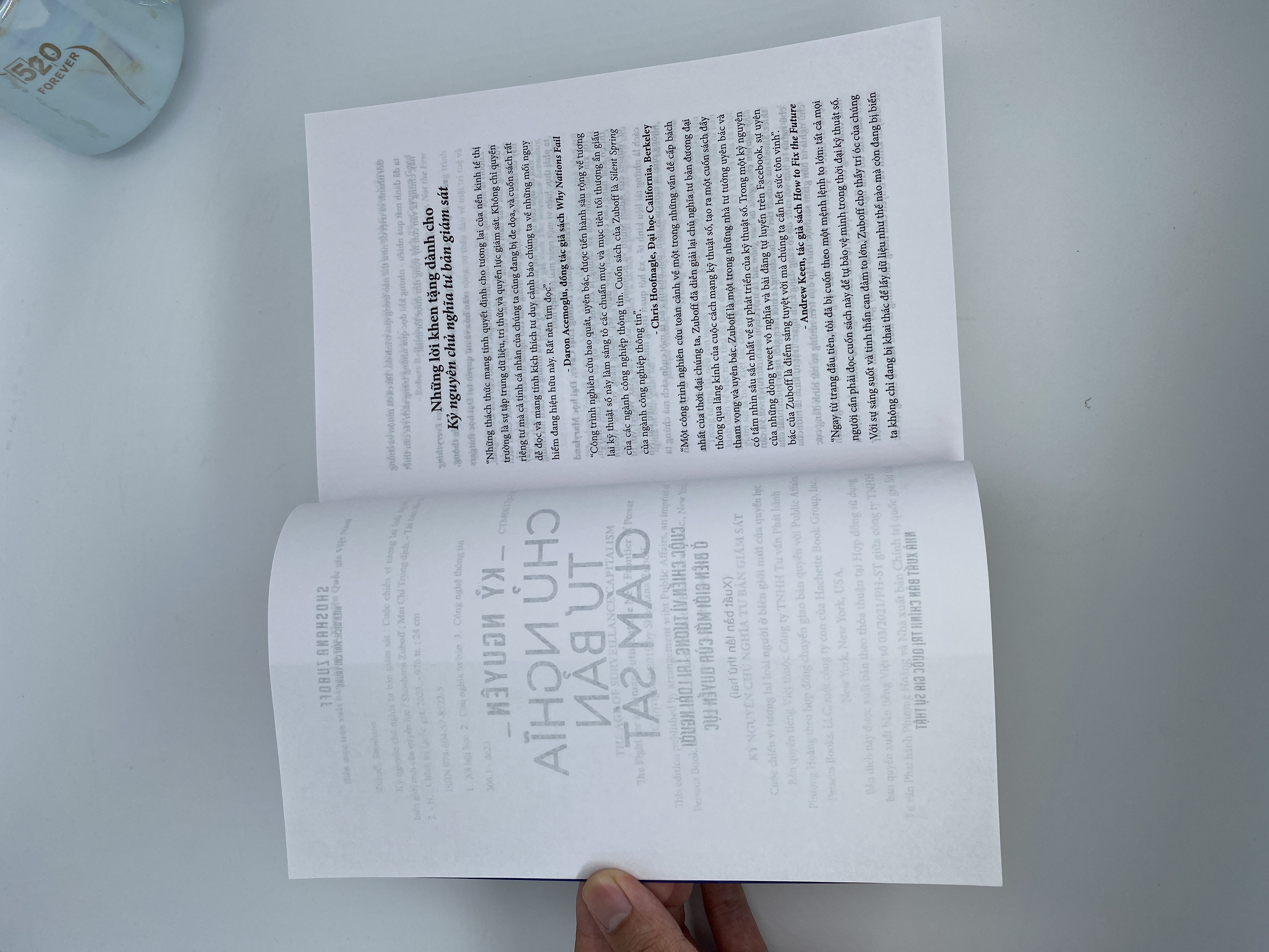 Kỷ nguyên chủ nghĩa tư bản giám sát: Cuộc chiến vì tương lai loài người ở biên giới mới của quyền lực