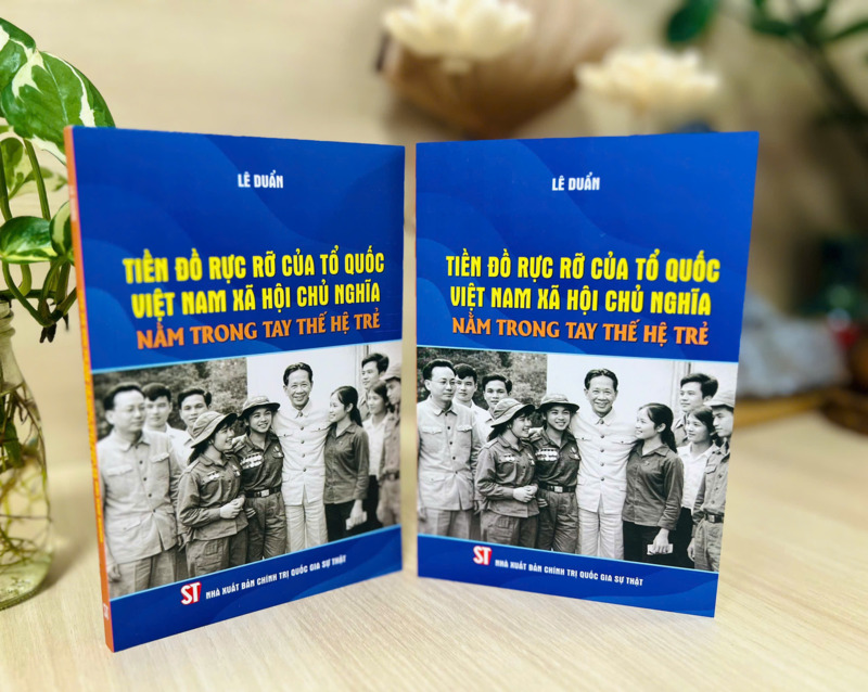 Tiền đồ rực rỡ của Tổ quốc Việt Nam xã hội chủ nghĩa nằm trong tay thế hệ trẻ