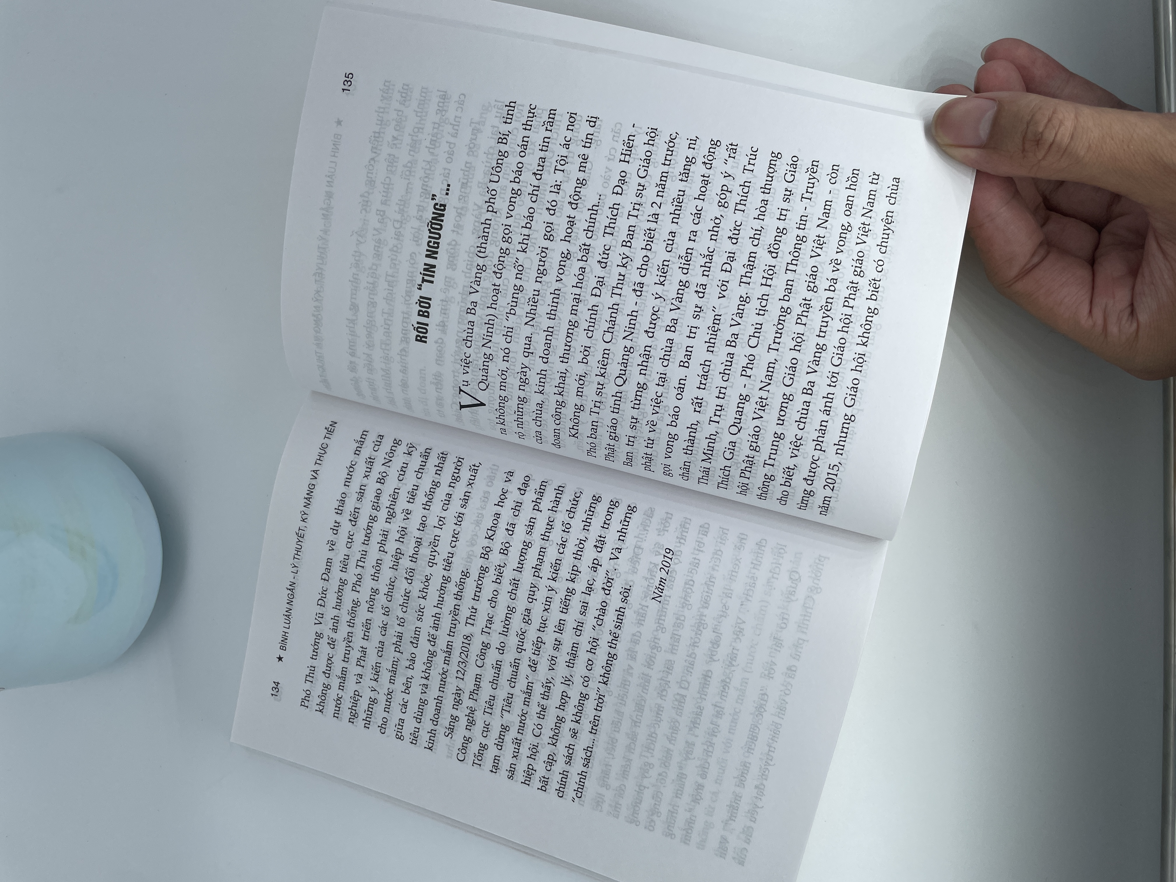 Bình luận ngắn - Lý thuyết, kỹ năng và thực tiễn