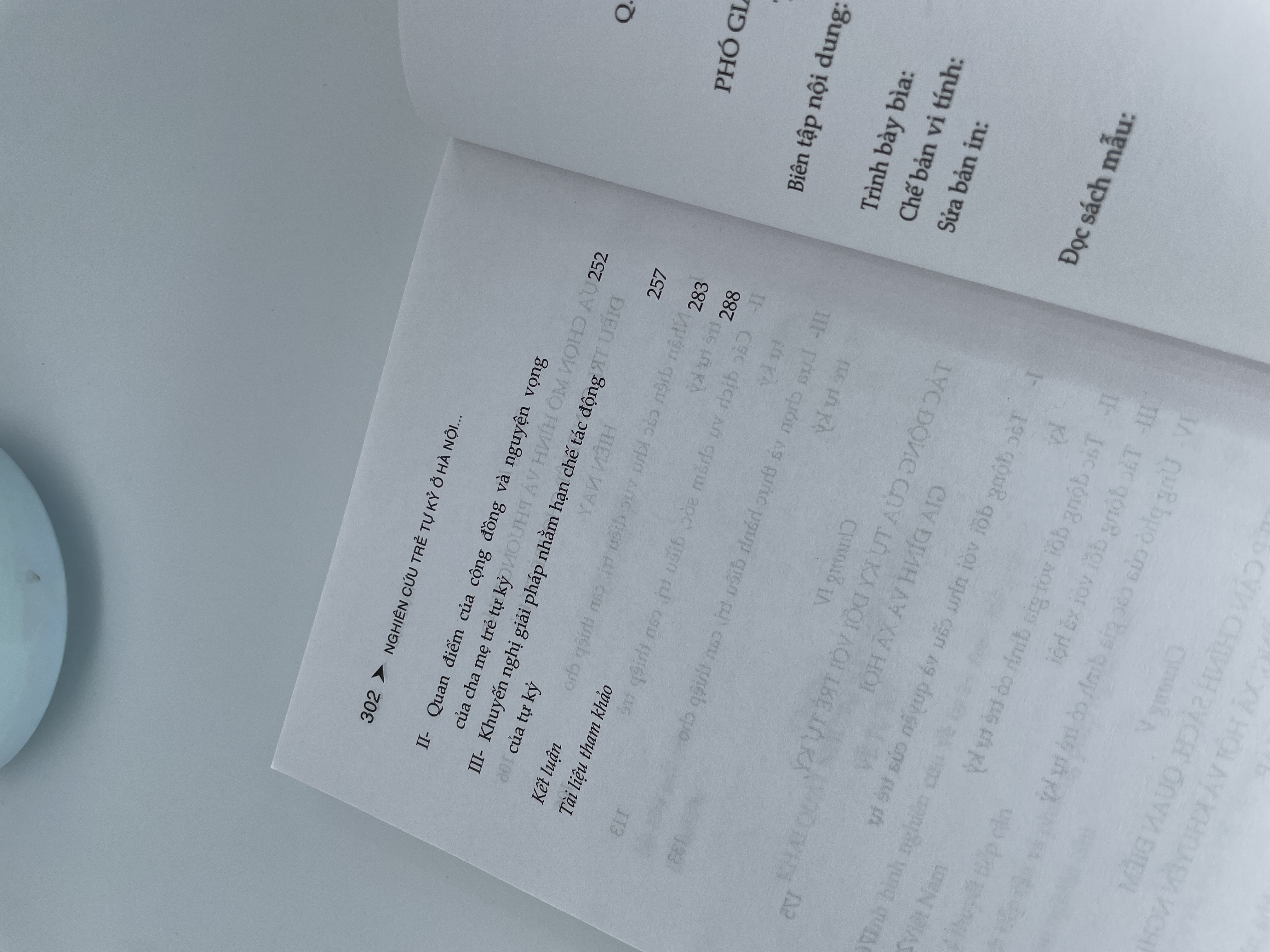 Nghiên cứu trẻ tự kỷ ở Hà Nội trong bối cảnh nhận thức và ứng phó của gia đình, xã hội