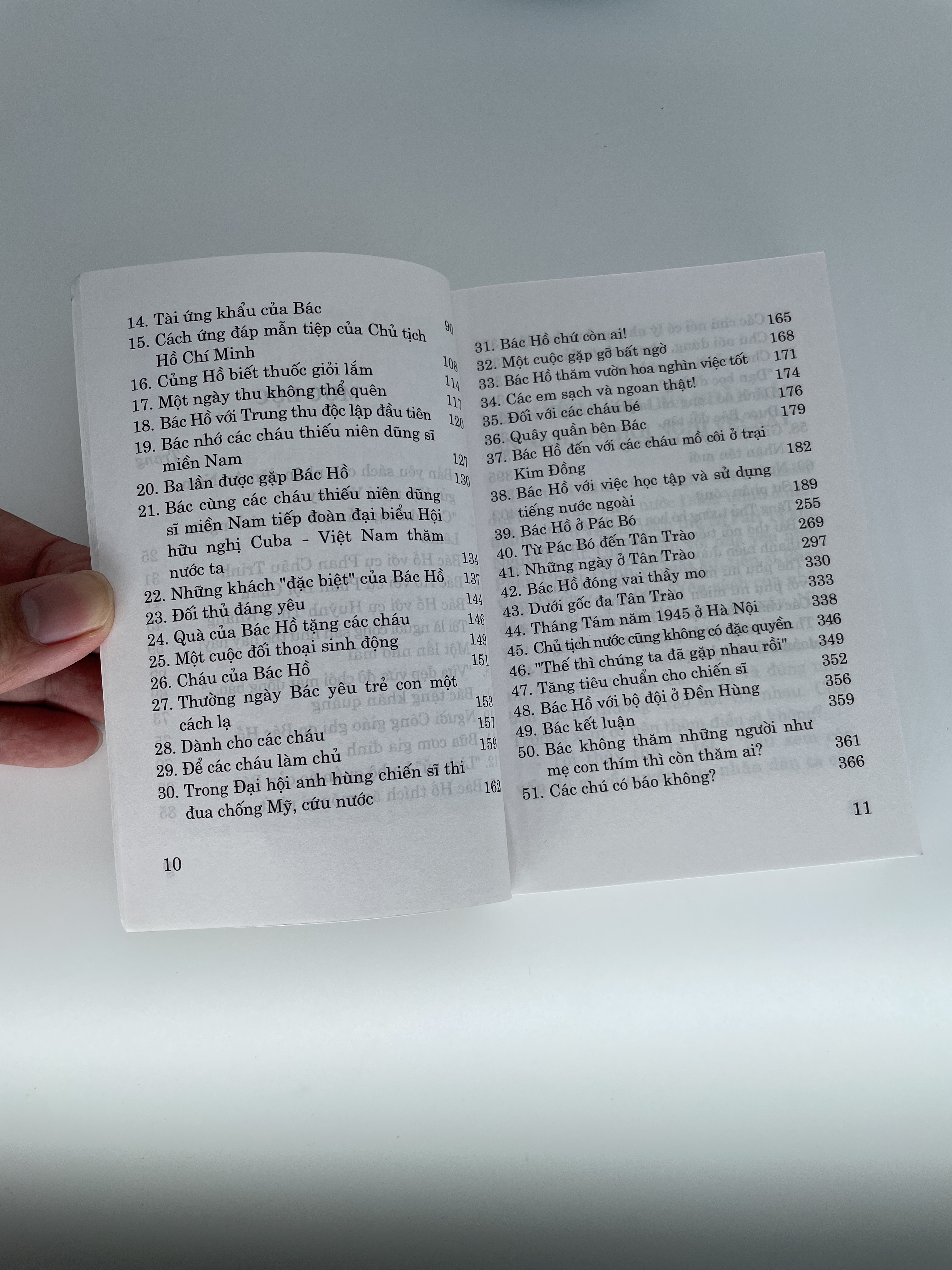 Những mẩu chuyện về tấm gương đạo đức Hồ Chí Minh - Tập 1