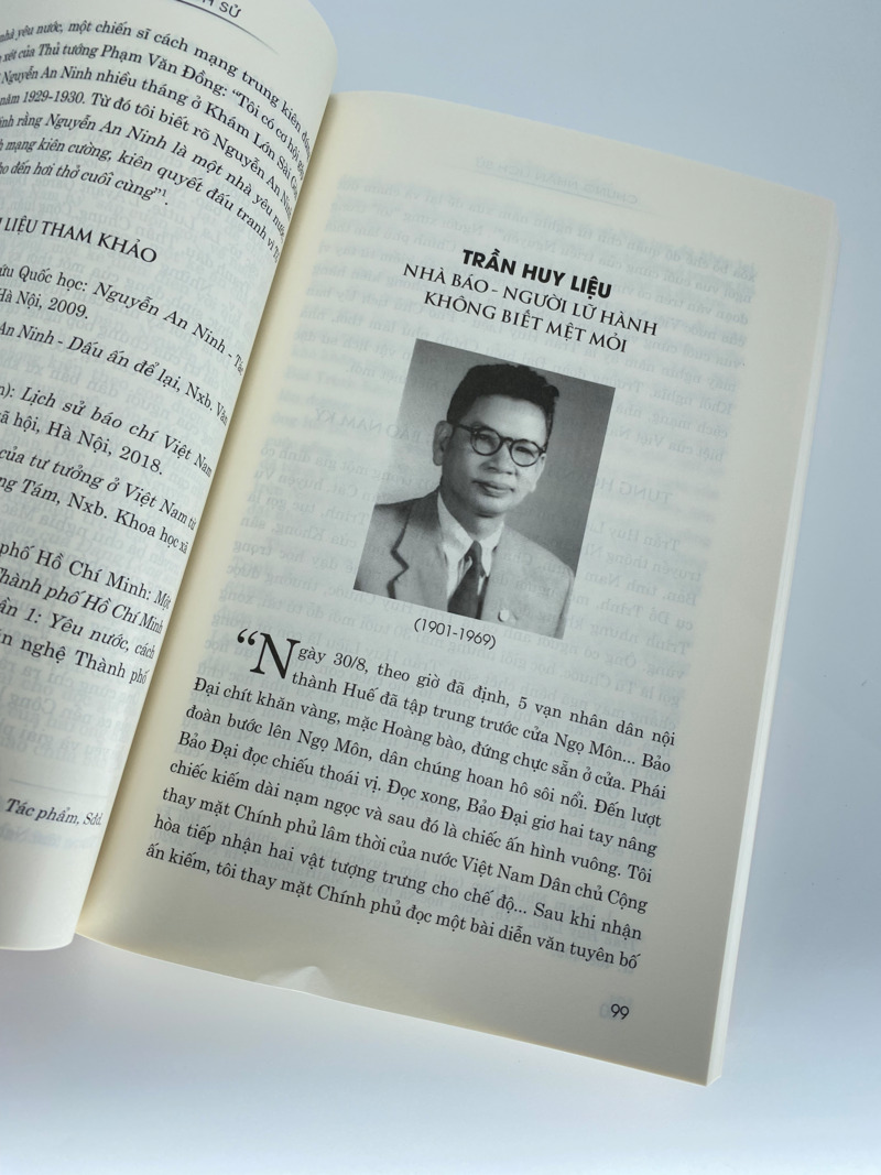 Chứng nhân lịch sử