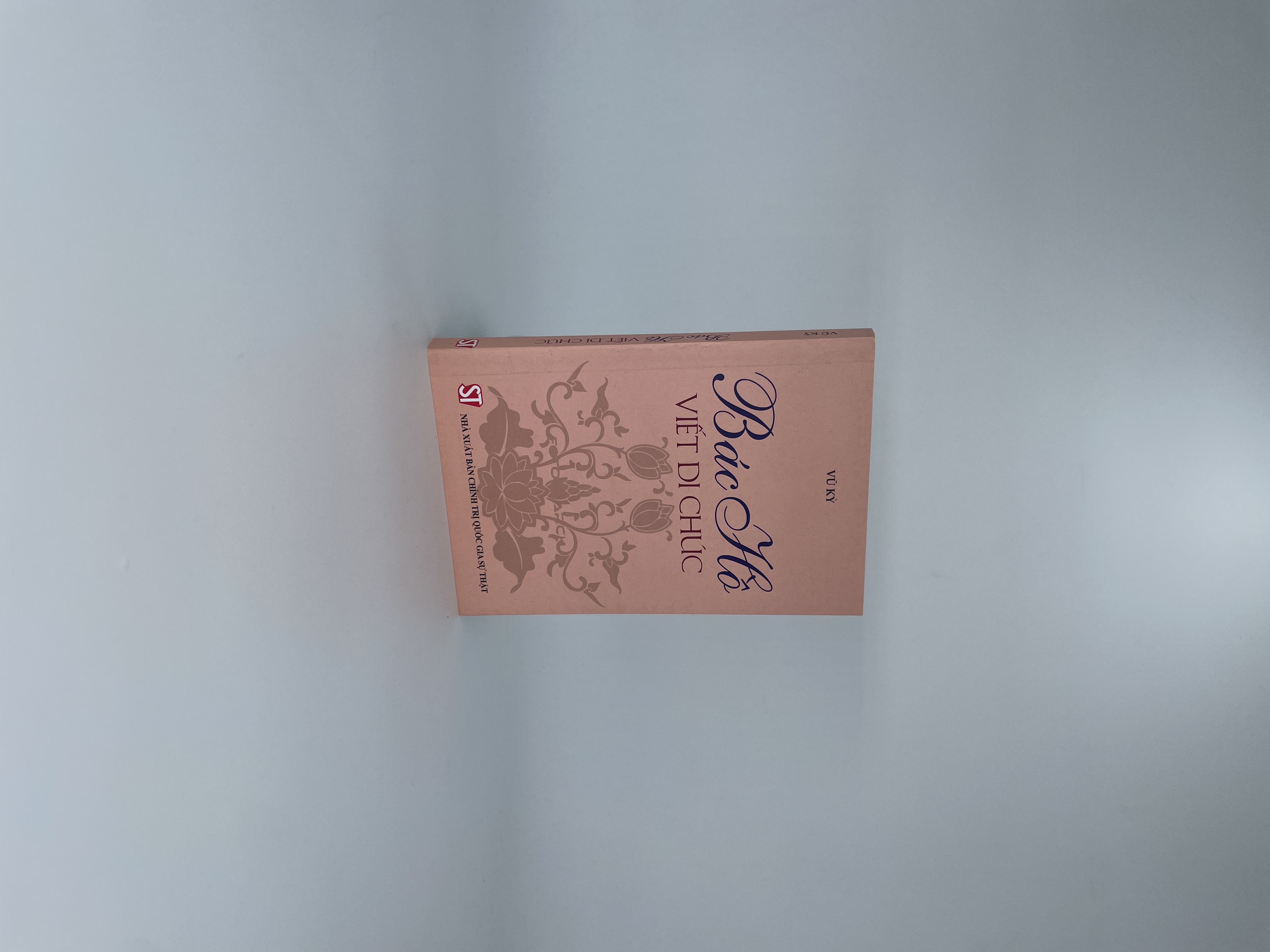 Bác Hồ viết di chúc