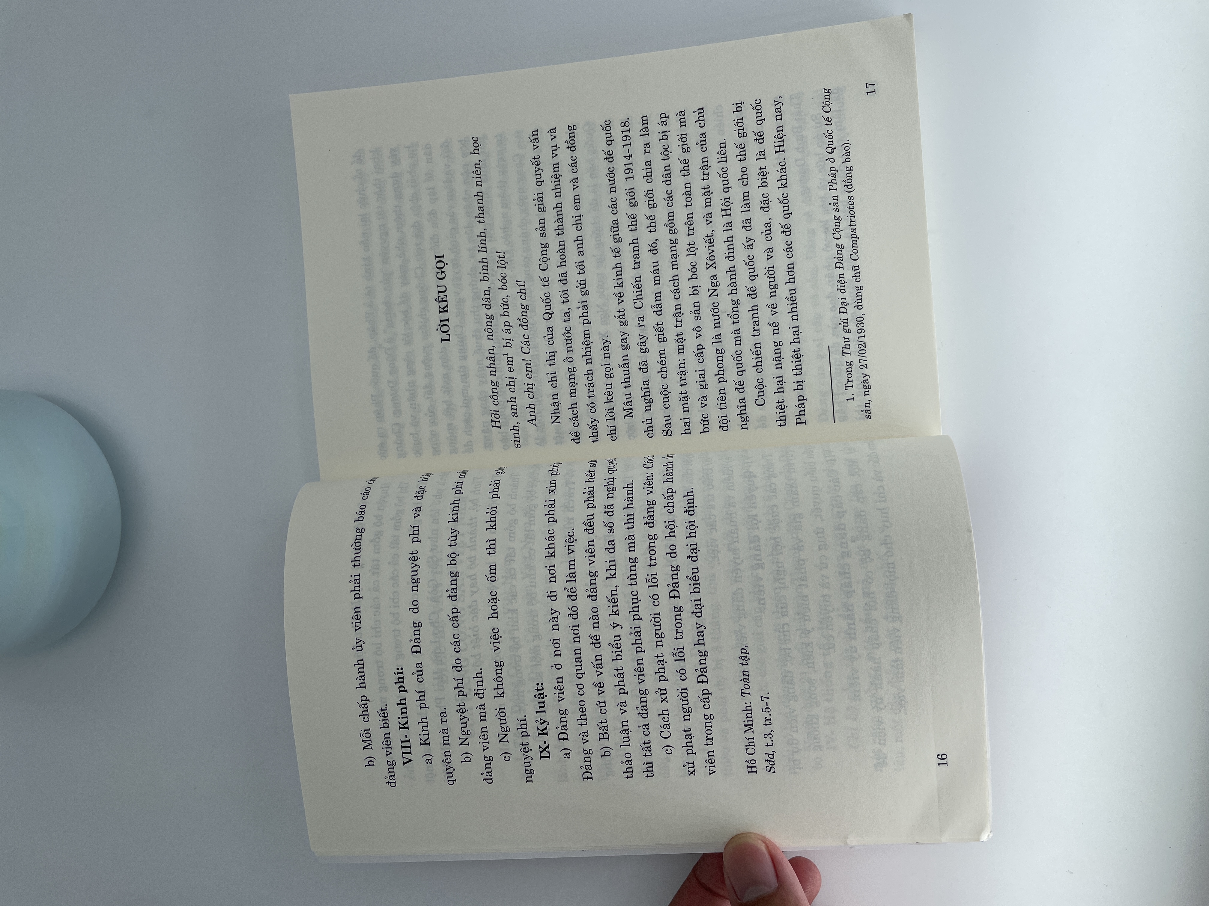 Bác Hồ với Đại hội Đảng (Xuất bản lần thứ ba)