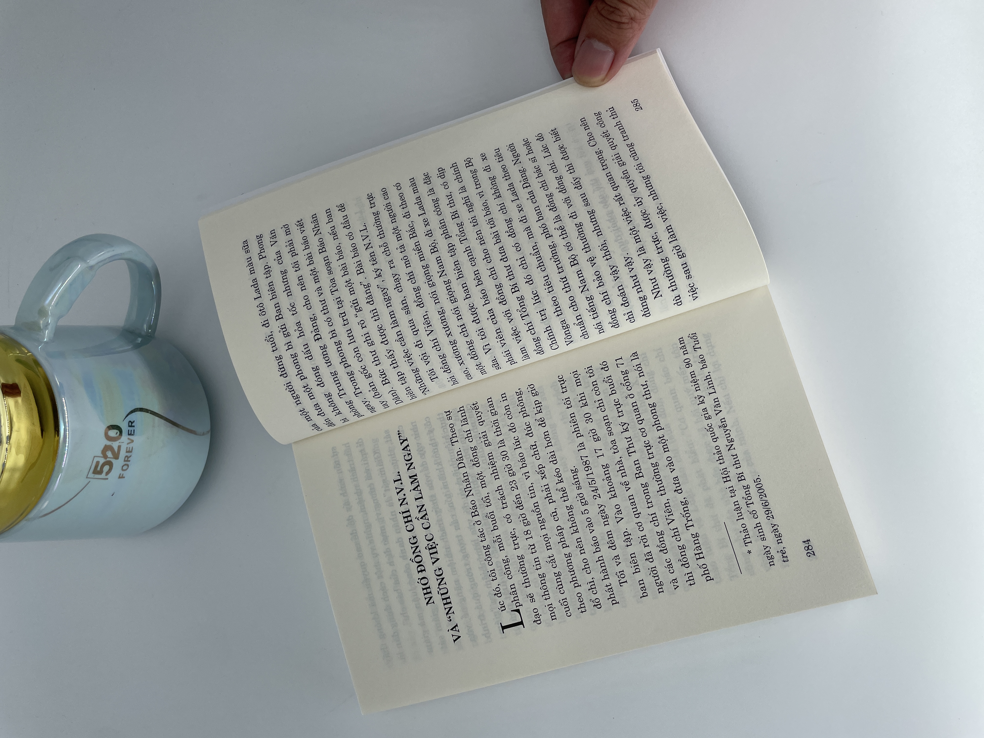 Mắt sáng lòng trong, bút sắc