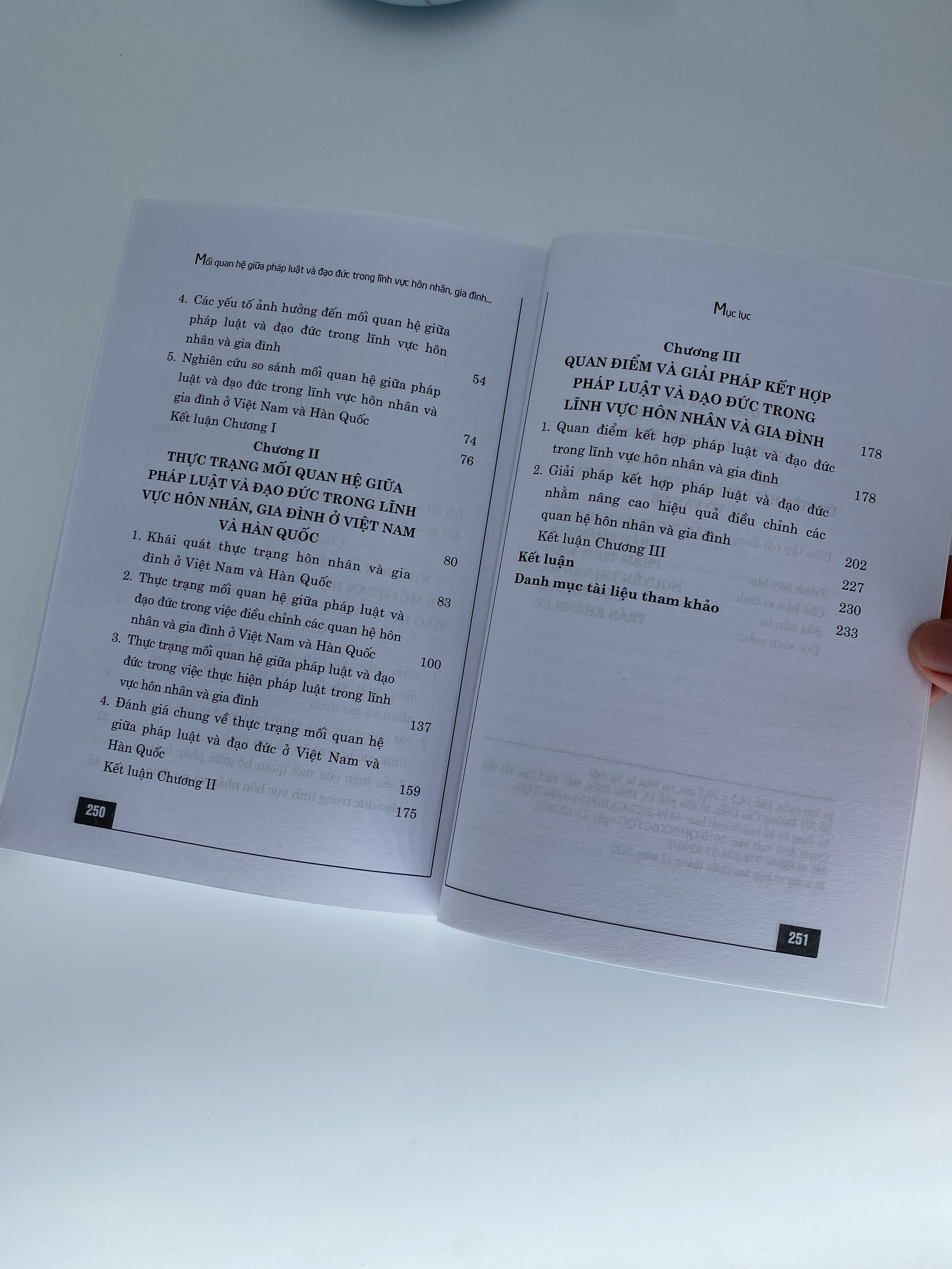 Mối quan hệ giữa pháp luật và đạo đức trong lĩnh vực hôn nhân, gia đình - Nghiên cứu so sánh Việt Nam và Hàn Quốc