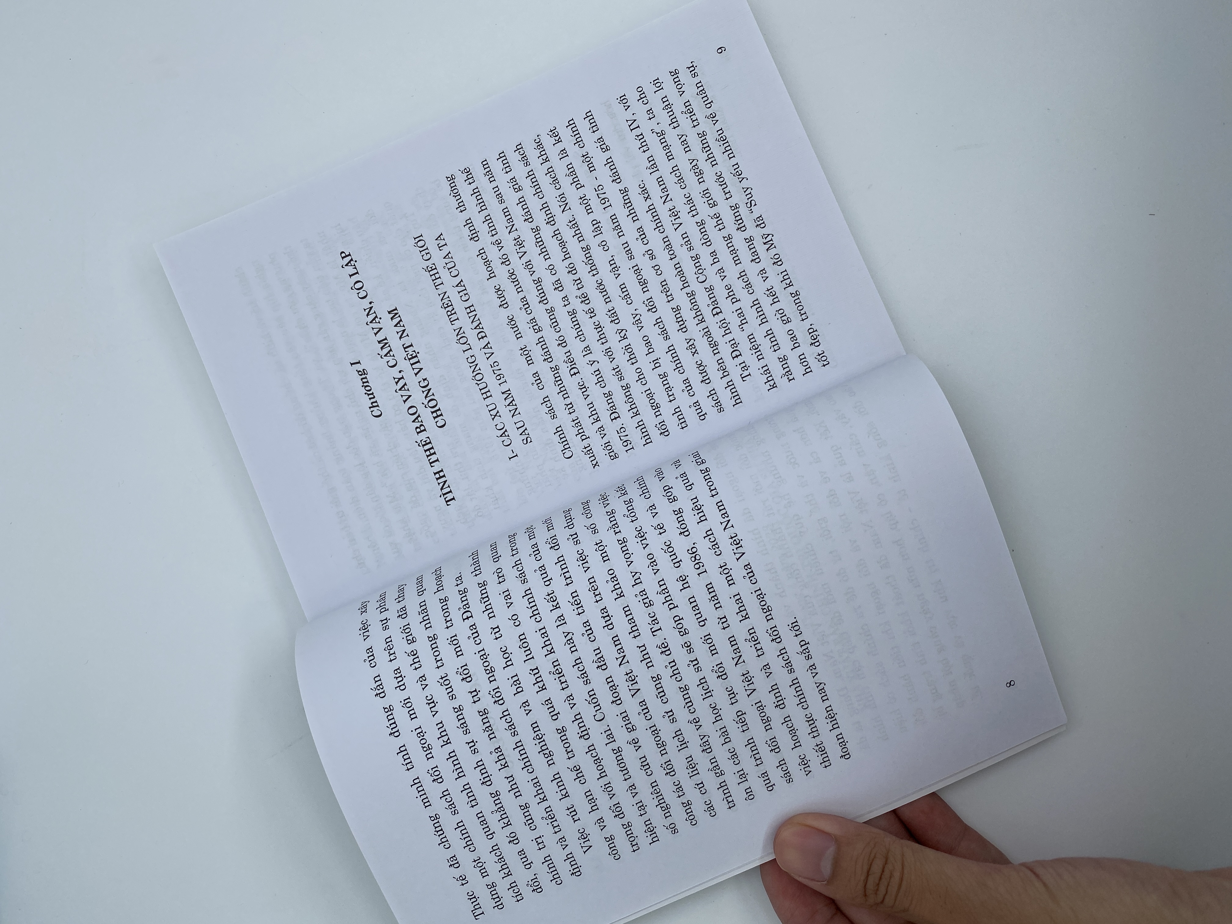 Cuộc đấu tranh của Việt Nam chống bao vây, cấm vận, cô lập từ cuối thập niên 1970 đến giữa thập niên 1990 (Sách chuyên khảo)