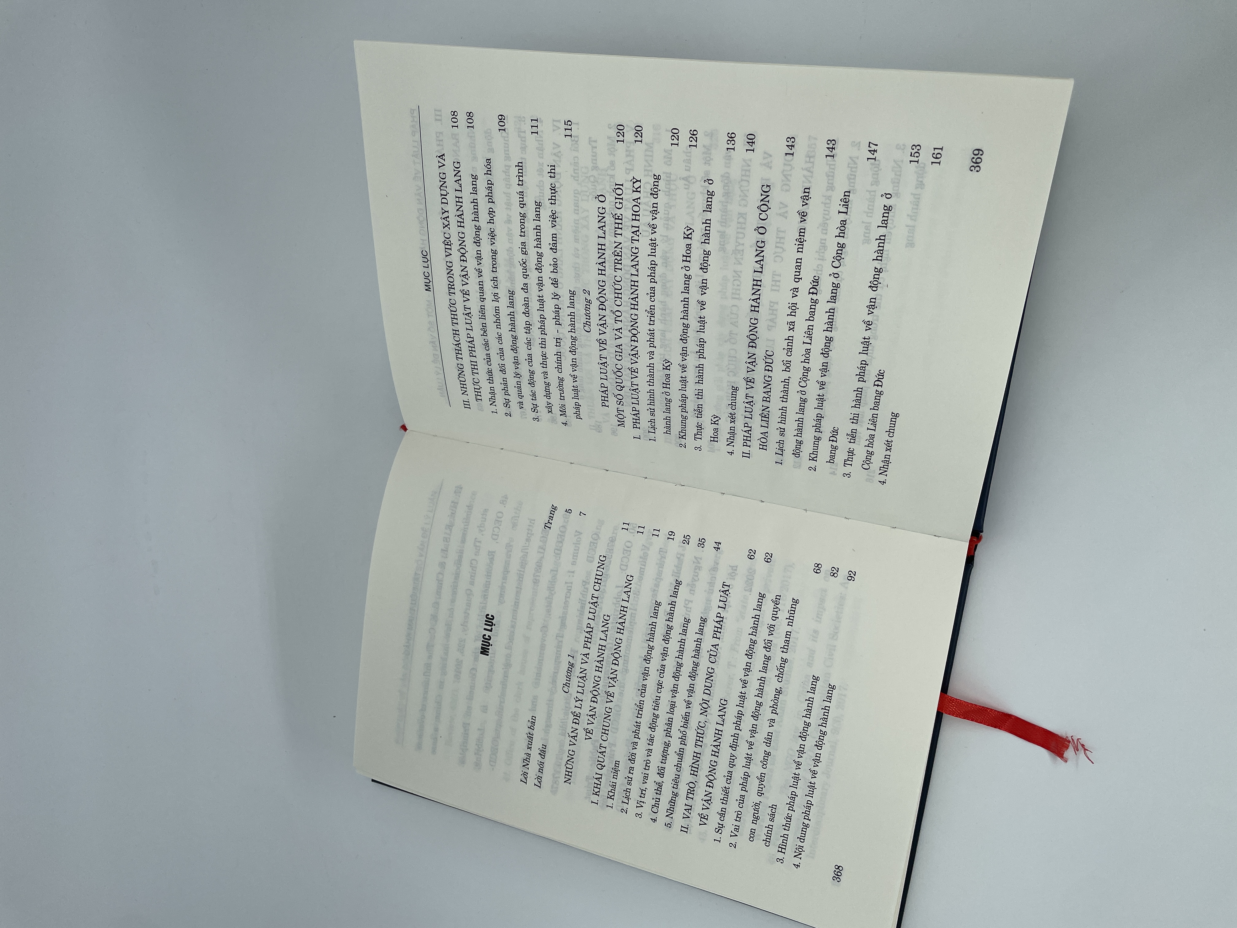 Pháp luật về vận động hành lang - Một số vấn đề lý luận, kinh nghiệm quốc tế và liên hệ với Việt Nam (Sách chuyên khảo)