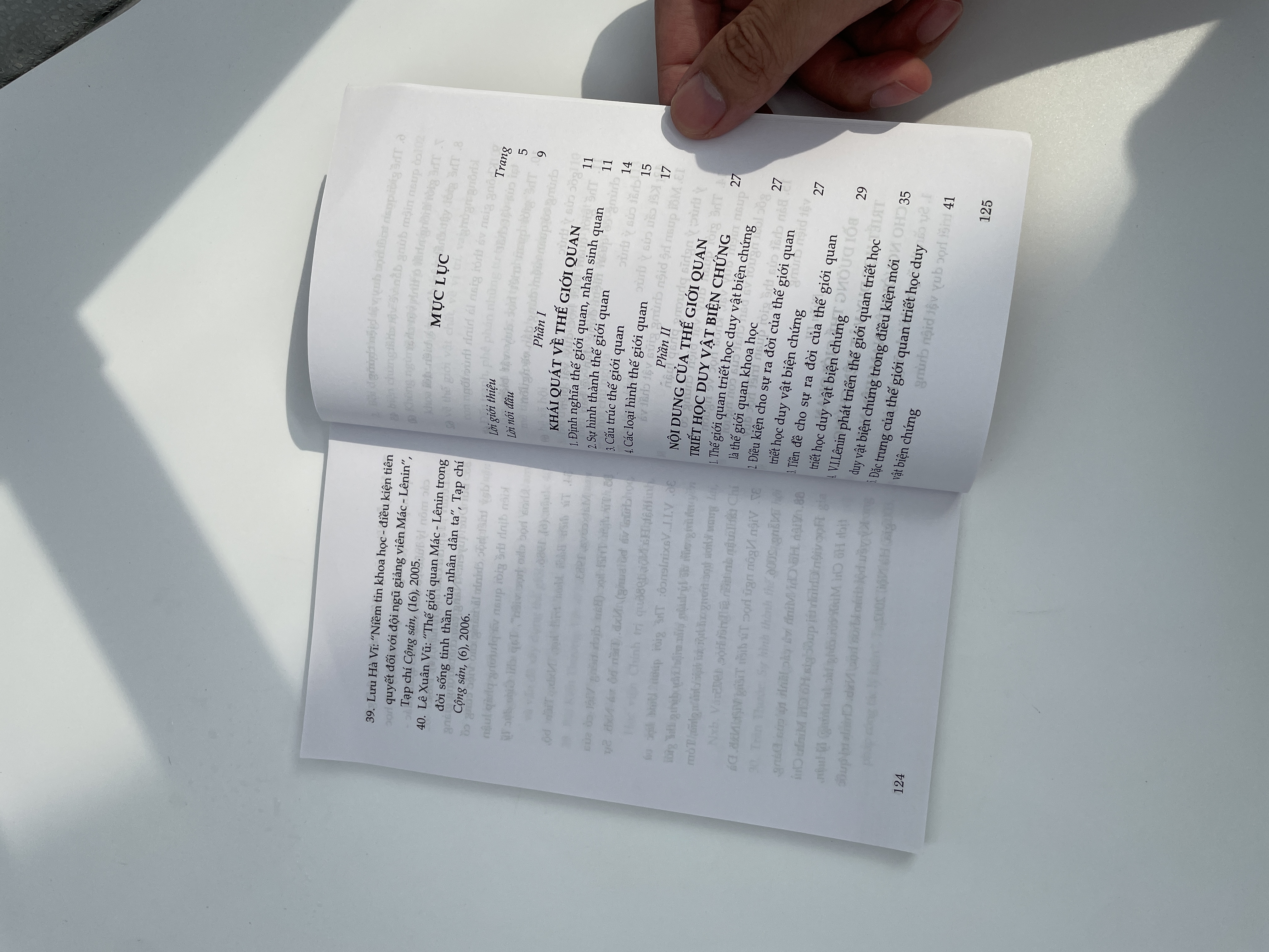 Thường thức về triết học Mác - Lênin. Quyển 1: Thế giới quan triết học duy vật biện chứng