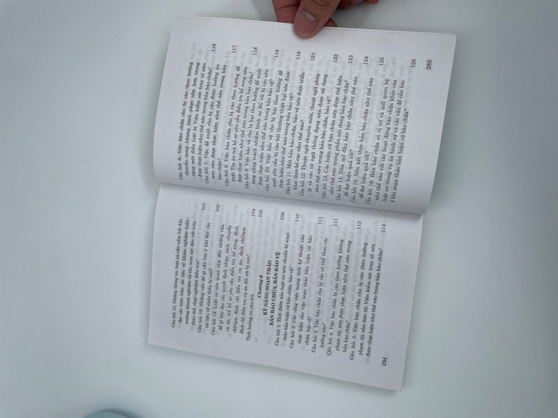 Văn bản học hành chính - Lý luận và thực tiễn