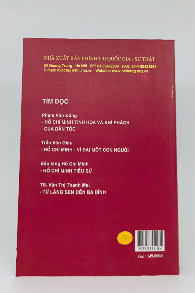 Bác Hồ ở Việt Bắc (bìa mềm)