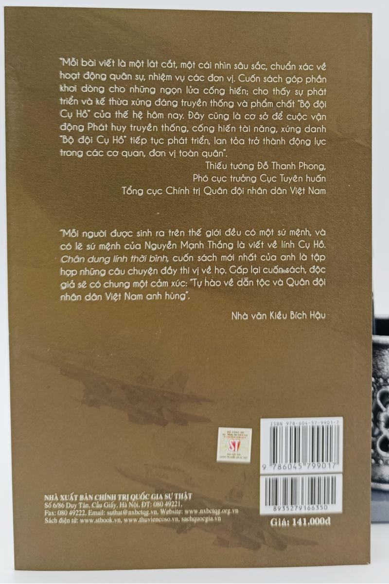 Chân dung lính thời bình