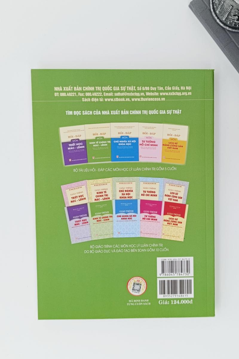 Hỏi - đáp môn Kinh tế chính trị Mác - Lênin (Dành cho bậc Đại học hệ chuyên và không chuyên lý luận chính trị)