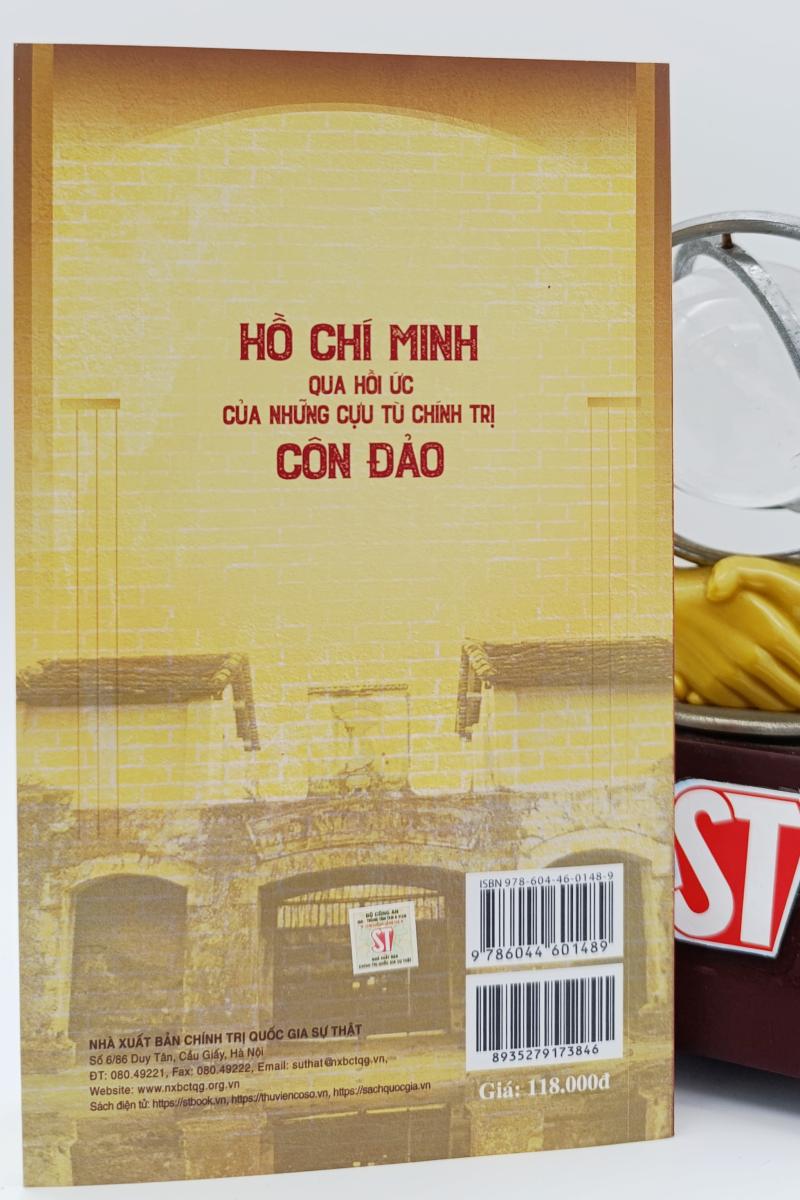 Hồ Chí Minh qua hồi ức của những cựu tù chính trị Côn Đảo