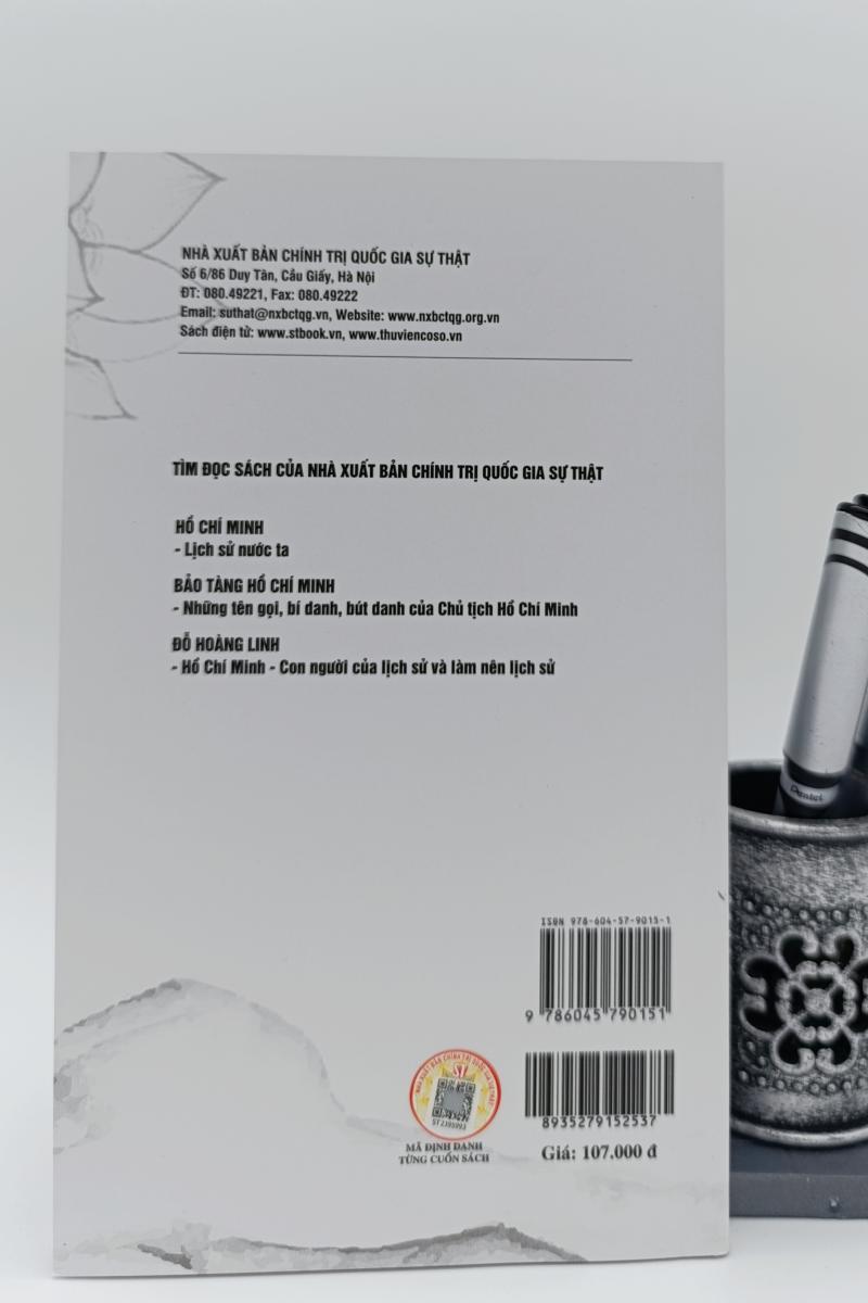 Truyện về Hồ Chí Minh