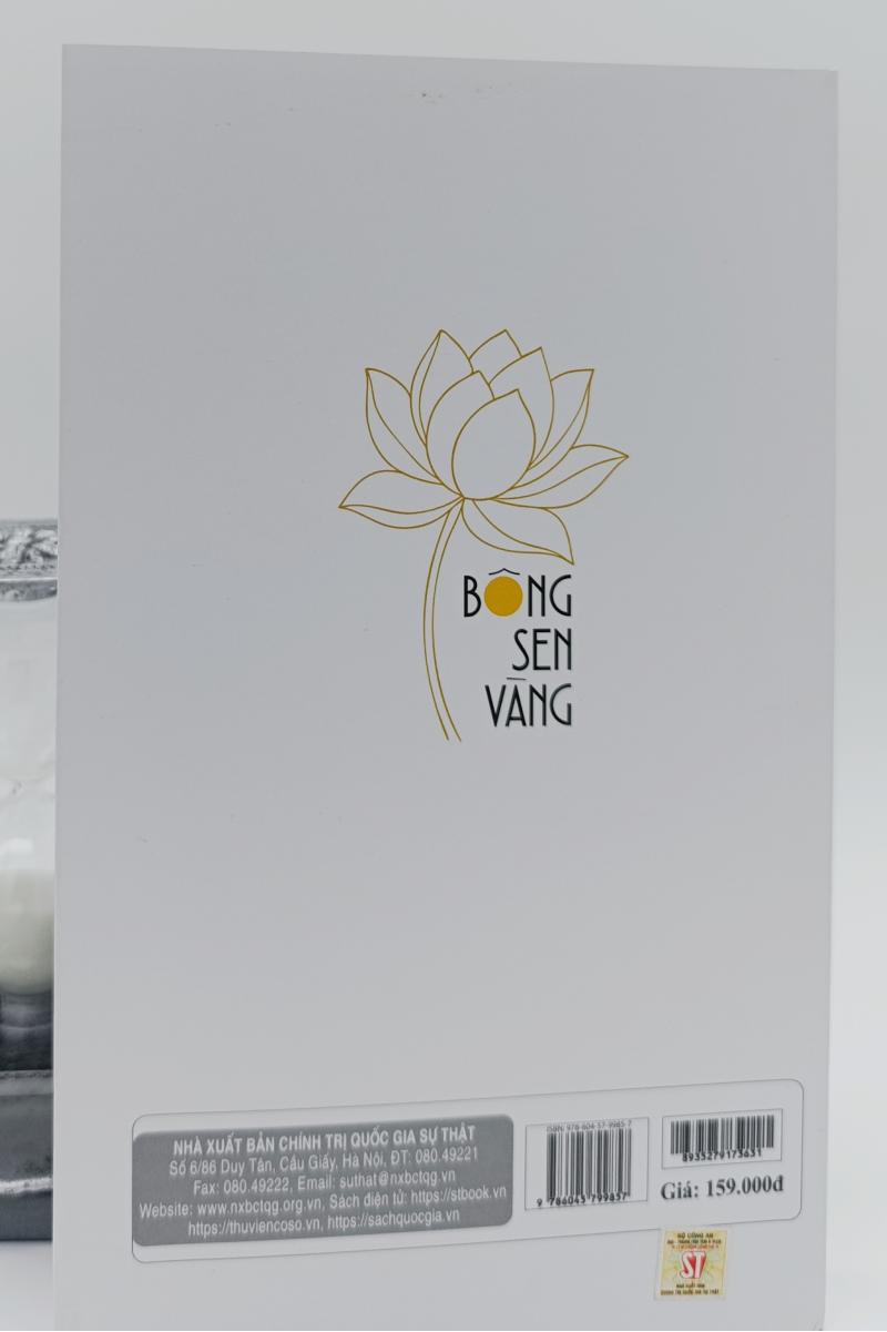 Bông sen vàng (Xuất bản lần thứ ba)