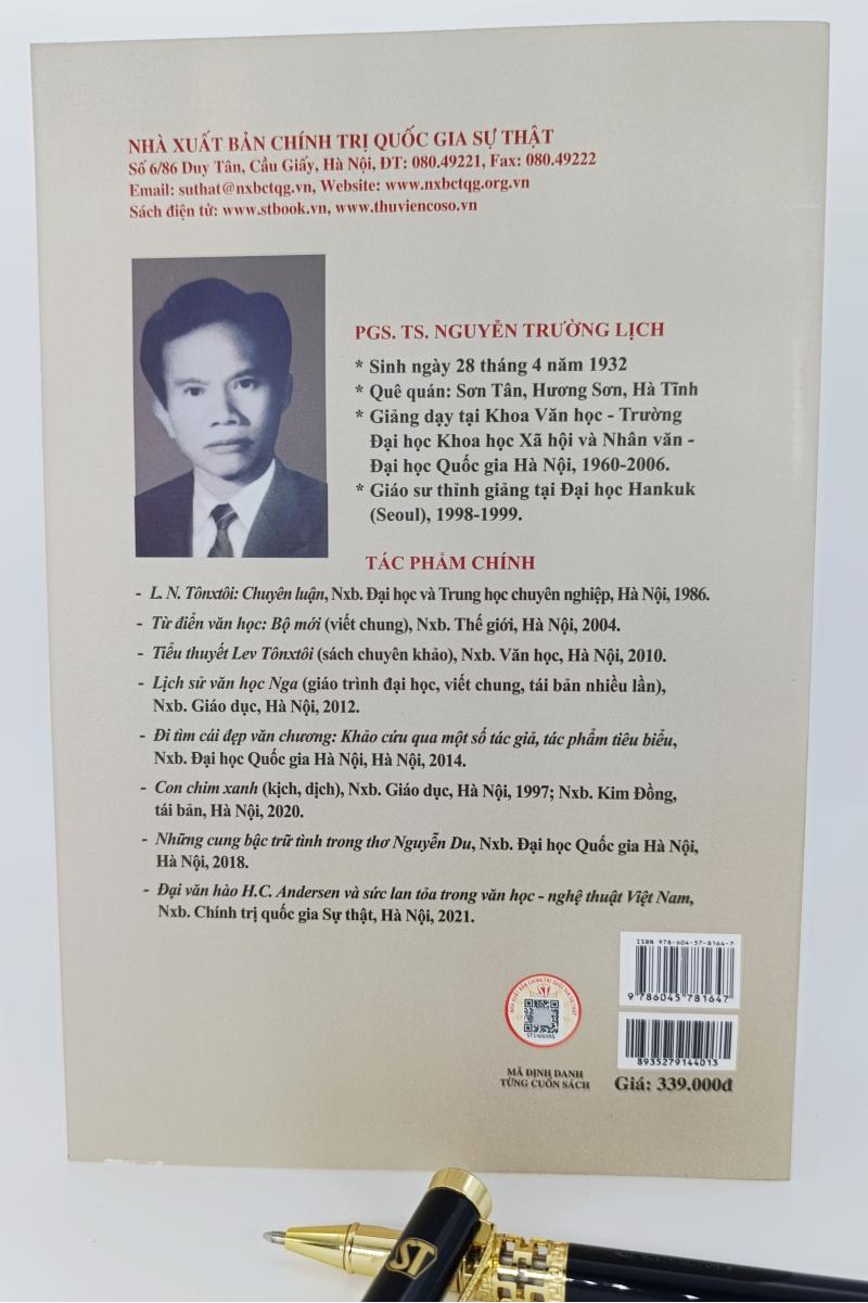 Đại văn hào Lev Tolstoy và nghệ thuật tiểu thuyết