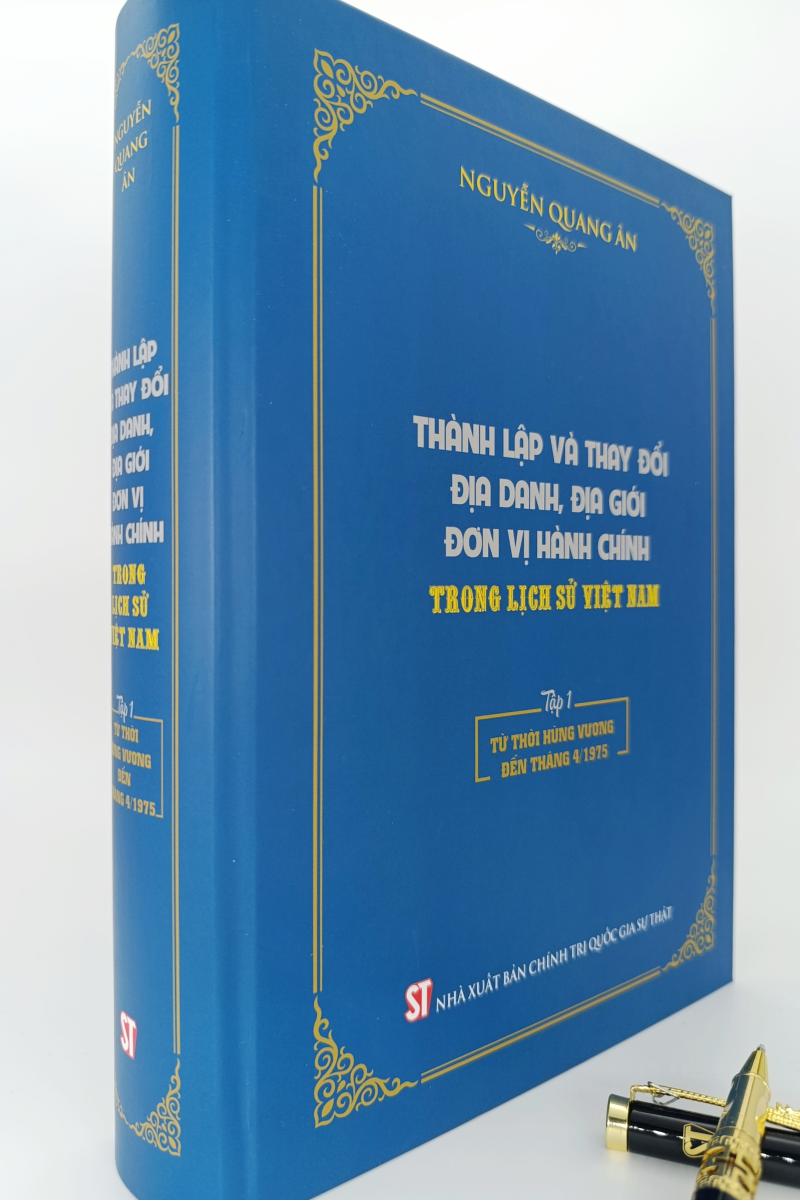 Thành lập và thay đổi địa danh, địa giới đơn vị hành chính trong lịch sử Việt Nam (Bộ 2 tập)