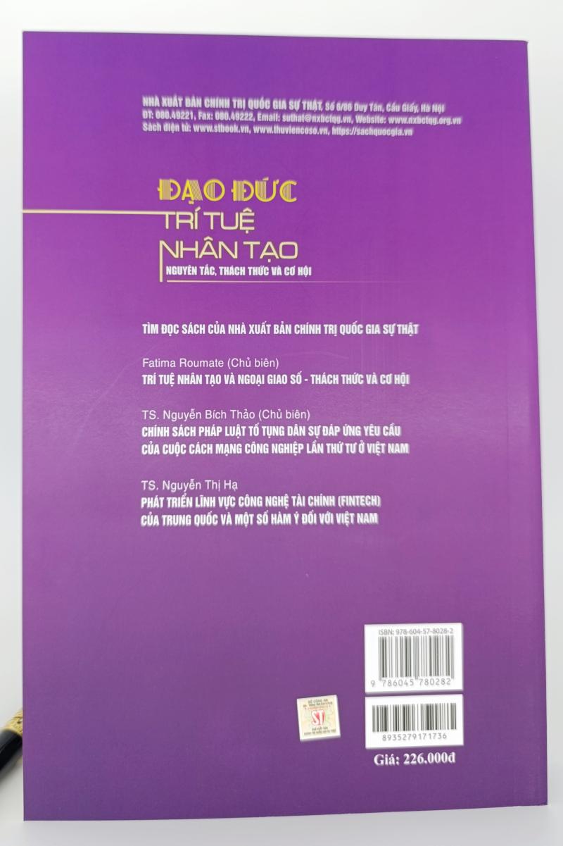 Đạo đức trí tuệ nhân tạo: Nguyên tắc, thách thức và cơ hội (Sách tham khảo)