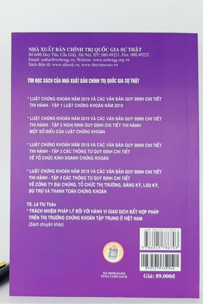 Thao túng giá cổ phiếu trên thị trường chứng khoán tập trung Việt Nam dưới góc nhìn chuyên sâu về tài chính và pháp luật (Xuất bản lần thứ hai, có sửa chữa, bổ sung)